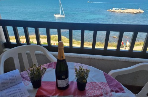 Pedrinya Apartment | Encantador apartamento de 1 dormitorio con gran terraza y piscina común, a 50m de la playa - HISP-236-125