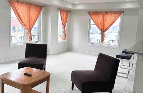 Brampton House | Ensuite room in 3 bedroom townhouse in Brampton