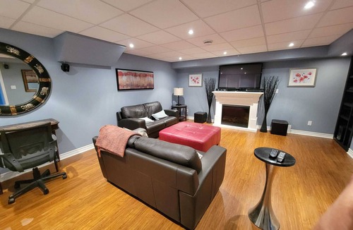 Oshawa House | Entire 1 bedroom basement suite with separate entrance in North Oshawa