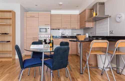 Riverside Apartment | Entire flat, Stunning and Spacious, Great location, Tower Bridge, Zone1