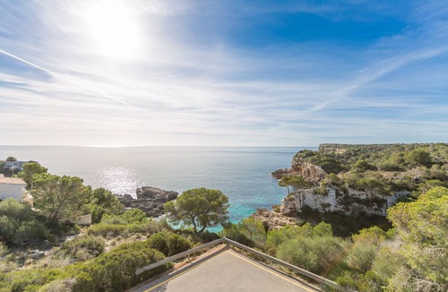 Cala s'Almonia House | ES JAÇ - Villa with terrace in Cala s'Almonia with free Wi-Fi