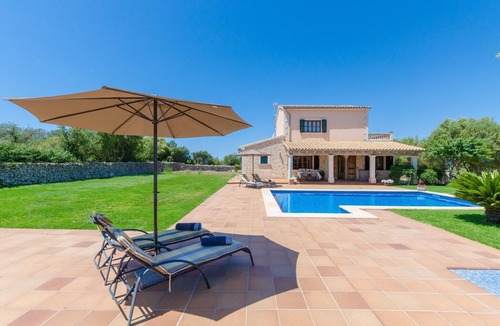 Lloret de Vistalegre Villa | Es Vedat 6 - Villa With Private Pool. Free Wifi