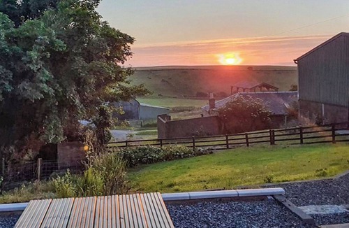 Girvan Cottage | Escape to this charming Ayrshire cottage with breathtaking sea views.