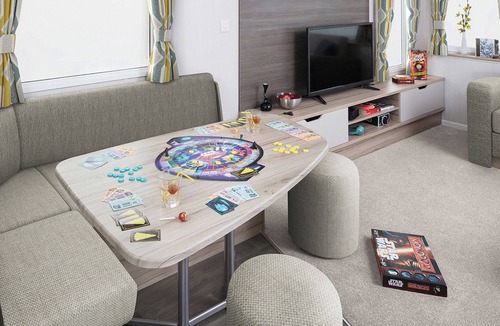 Cummertrees House | Essential Clover Caravan (Sleeps 4, Dog Friendly)