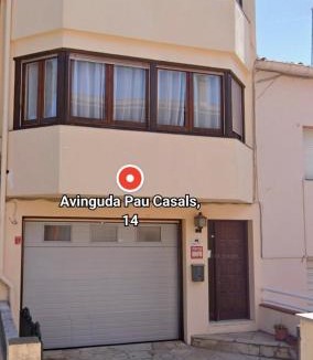 La Jonquera Apartment | Estudio moderno con WiFi y aire acondicionado Centro de La Jonquera junto a la frontera