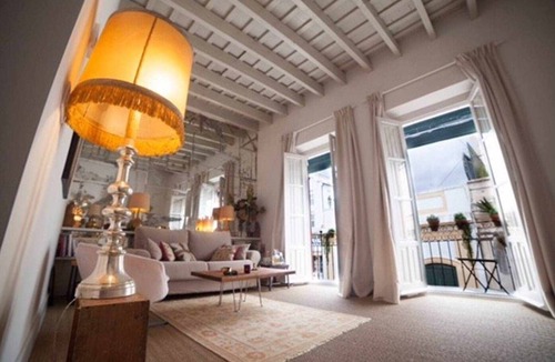 San Gil Apartment | Eva Recommends Sentencia OutstandingSmart&Romantic