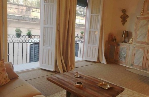 San Gil Apartment | Eva Recommends Sentencia OutstandingSmart&Romantic