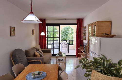 Pedrinya Apartment | Exclusive apartment 50m from the beach with pool in L'Escala