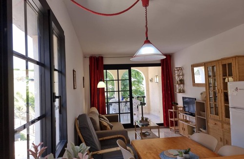 Pedrinya Apartment | Exclusive apartment 50m from the beach with pool in L'Escala