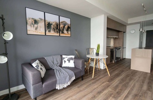 Willowdale Apartment | Executive 1 Bedroom Apartment in North York | Pivot Building