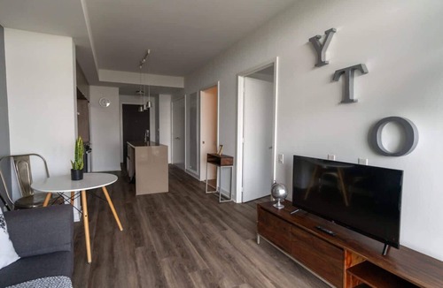 Willowdale Apartment | Executive 1 Bedroom Apartment in North York | Pivot Building