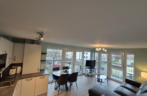 West Pilton Apartment | Fabulous 3 Bedroom Flat