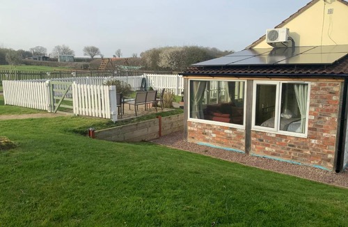 Hartpury Apartment | fairfeilds cottage Frog Trotters Bottom