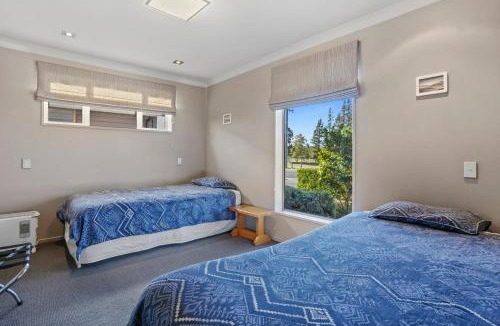 Hanmer Springs House | Fairway Cottage - Hanmer Springs