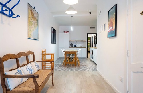 Calella Apartment | Family apartment on the beach 400m train