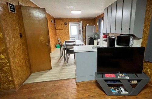 Chapleau RV Rental | Family friendly 2 Bedroom 1 Full Bath Cabin with Beach Access at Linamac Lodge.