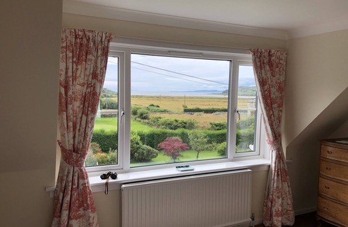 Tarbert House | Farm house, family and pet friendly.