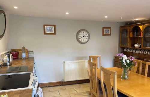 Sedbergh House | Farmhouse just outside village of dent with Beautiful view of Whernside