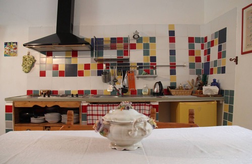 Mengara House | FARMHOUSE MONTESALCE-GREEN APARTMENT