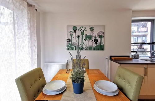Lansbury Apartment | Felix Hub