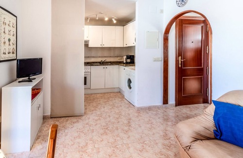 Llanca Apartment | Fener de Dalt 87 - apartment with wifi and pool