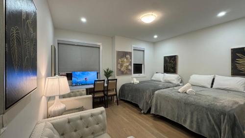 Markham House | MAJOR INTERNATIONAL SPORTING EVENT 2026 Angus Glen Markham French Style Luxury Mansion Stay