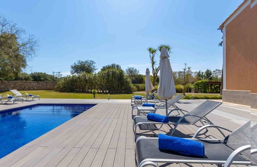Manacor Cottage | Finca with 6 suites, pool & privacy