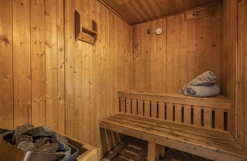 Colintraive House | Finest Retreats - Old Barn at Ormidale House