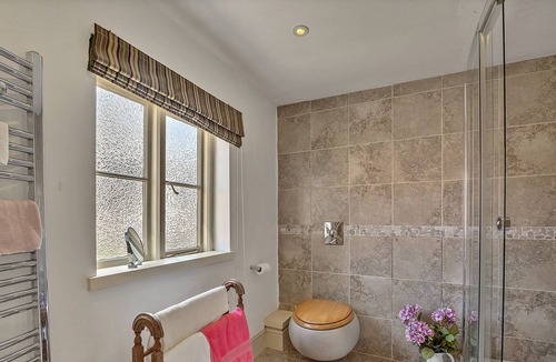 Hethel House | Finest Retreats | The Old Hall