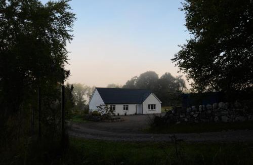 Glen Urquhart House | Fionnlagh Cottage