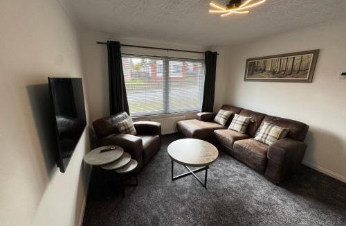 Balloch House | Firth View Heights, Luxury Detached Cottage with Stunning Panoramic View