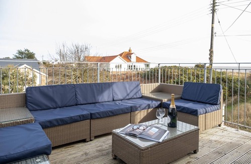 Thorpeness Cottage | Fisherman's Loft - sleeps 8 guests in 4 bedrooms