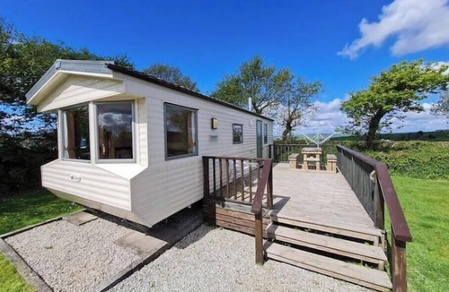 Looe House | Flamank – Cosy Countryside Caravan | Dog-Friendly Escape near Looe