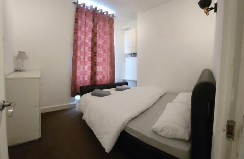 Douglas Apartment | Flat 2 Douglas Head Road