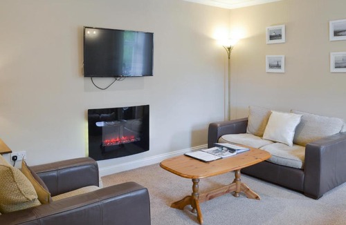 Warenford House | Fordson