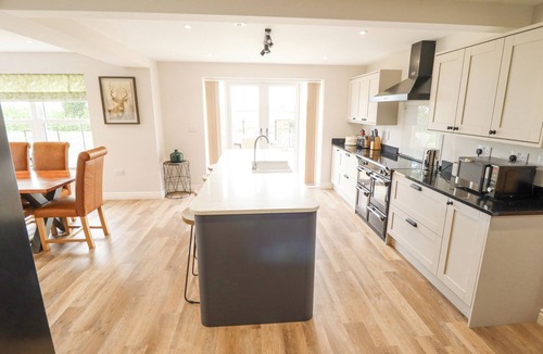 Winestead Cottage | Foremans Cottage