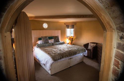 Abbess Roding House | Frasers