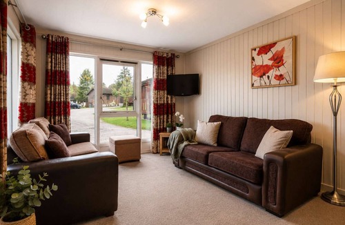 Kilmun Cabin | Free Parking - Hunters Quay 3 Bed Lodge - Coastal