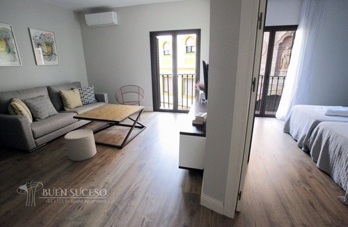Santa Catalina Apartment | Free WIFI/AC Buen Suceso Apartment, right in the city center, at Metropol square