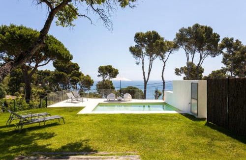 Calella de Palafrugell Villa | Frontline Sea Villa with Private Pool in Calella - POPETA