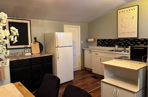 Thunder Bay House | Full private house|hospital|college|university|prime location|vacation stay