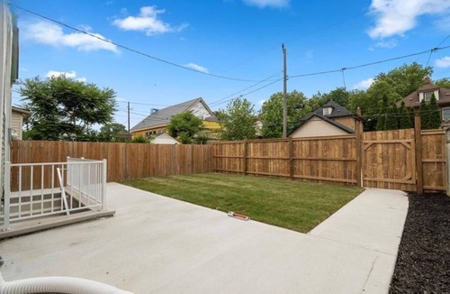 Walkerville House | Fully Furnished 2 bedroom basement in Windsor