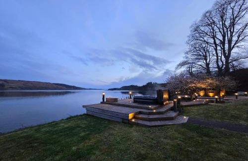 Cowal Peninsula Villa | Fyne Edge - A Luxurious Lochside Haven
