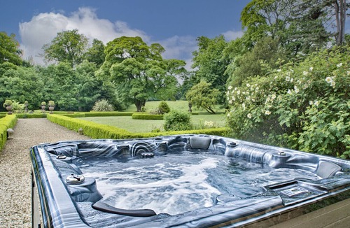 Hadleigh House | Gardeners Cottage by Group Retreats