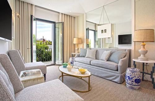 Triana Apartment | Genteel Home Betis XI Vistas Torre del Oro