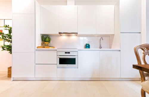 Feria Apartment | Genteel Home Feria