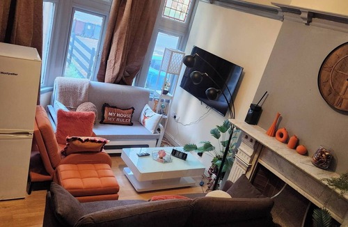 Wolverhampton Apartment | Glams Victoria apartment