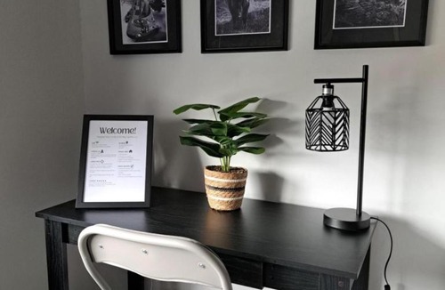 Renfrew Apartment | Glasgow Apartment close to the airport