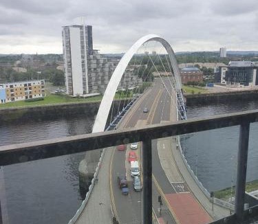 Finnieston Apartment | Glasgow Hydro Apt with Great Views