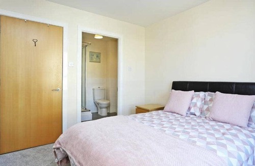 Glasgow Apartment | Glasgow's Modern 2 Double Bed, 2 Bathroom, City Centre Apartment.